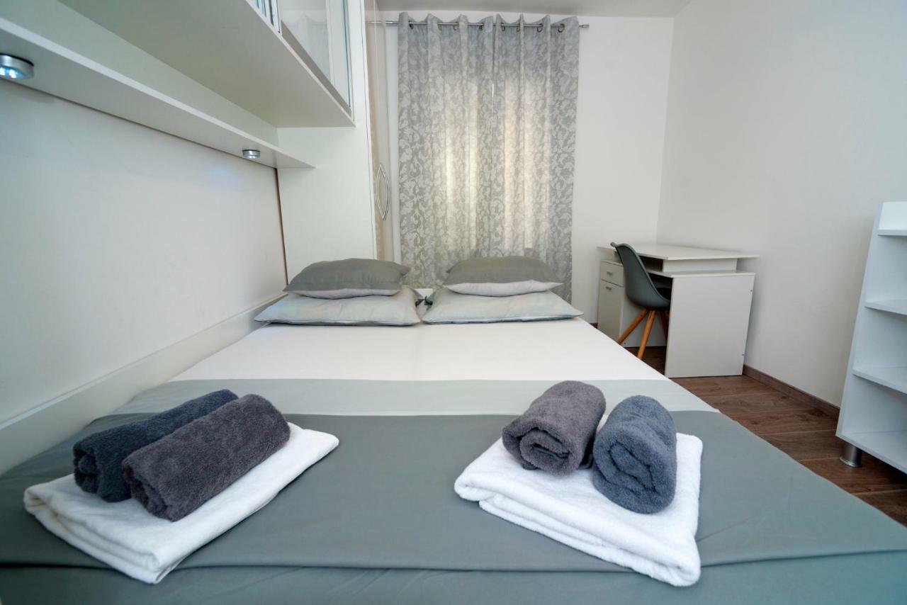 Apartments Magli Каштела Экстерьер фото