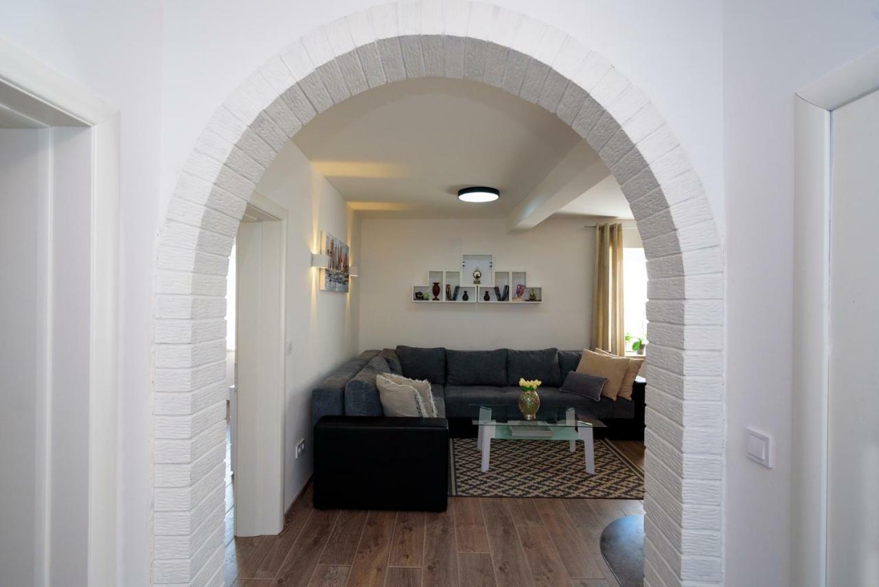 Apartments Magli Каштела Экстерьер фото