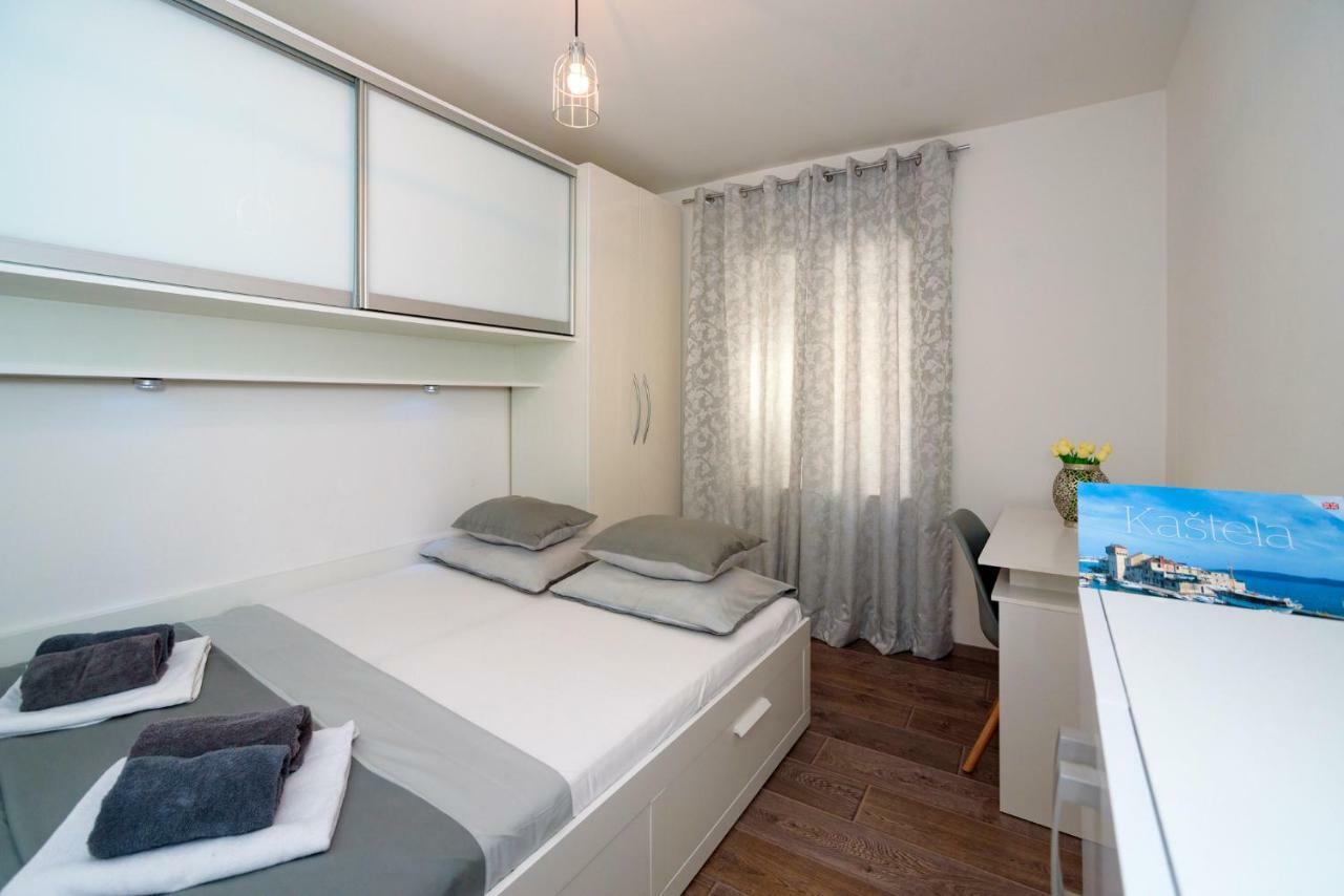 Apartments Magli Каштела Экстерьер фото